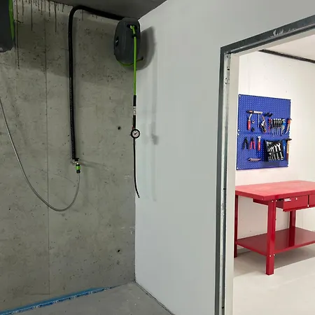 Bernina - Vicino Al Bernina Express * Tirano