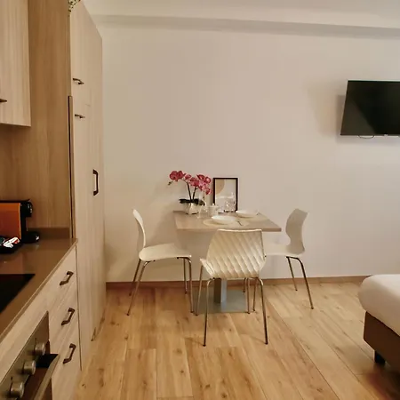 Appartamento Bernina - Vicino Al Bernina Express *