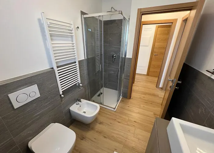 Bernina - 150 Metres To Bernina Express