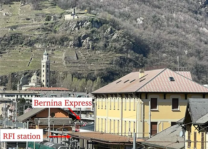 Bernina - 150 Metres To Bernina Express *