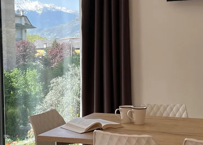 Bernina - 150 Metres To Bernina Express *