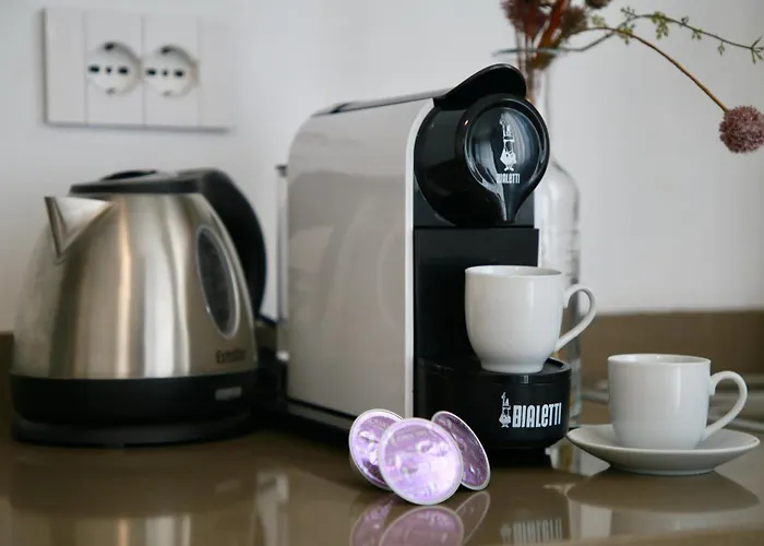 Bernina - 150 Metres To Bernina Express Apartament Tirano