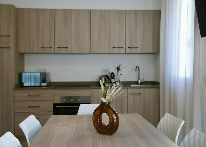 Bernina - 150 Metres To Bernina Express *