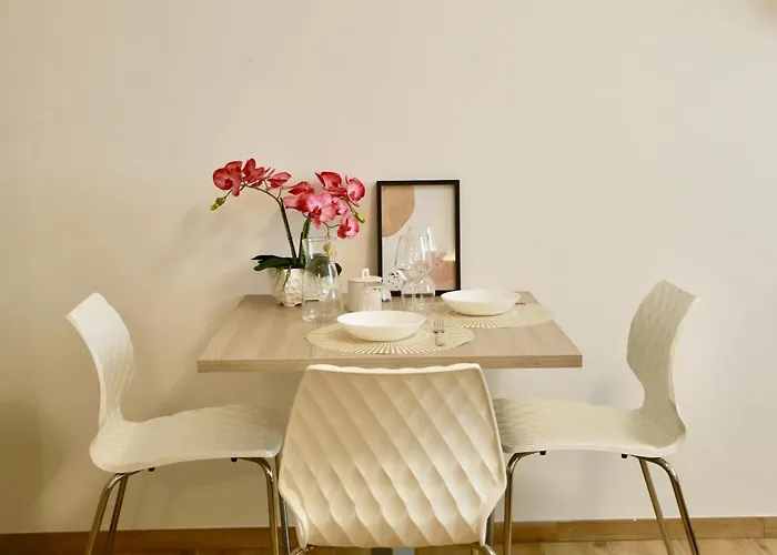 Bernina - 150 Metres To Bernina Express Apartament Tirano