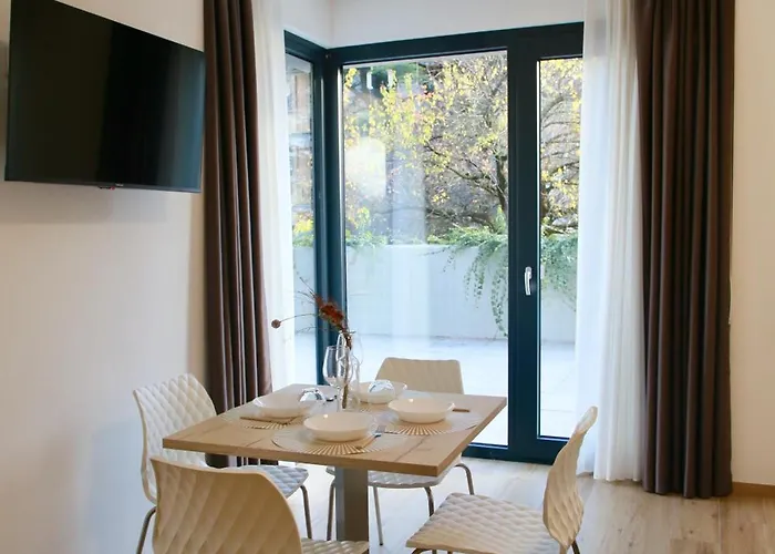 Bernina - 150 Metres To Bernina Express Apartament *